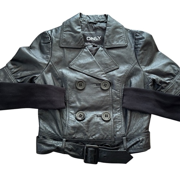 Women’s Leather Jacket Grunge Type Belted Button Close Size 40L Black - Picture 5 of 8